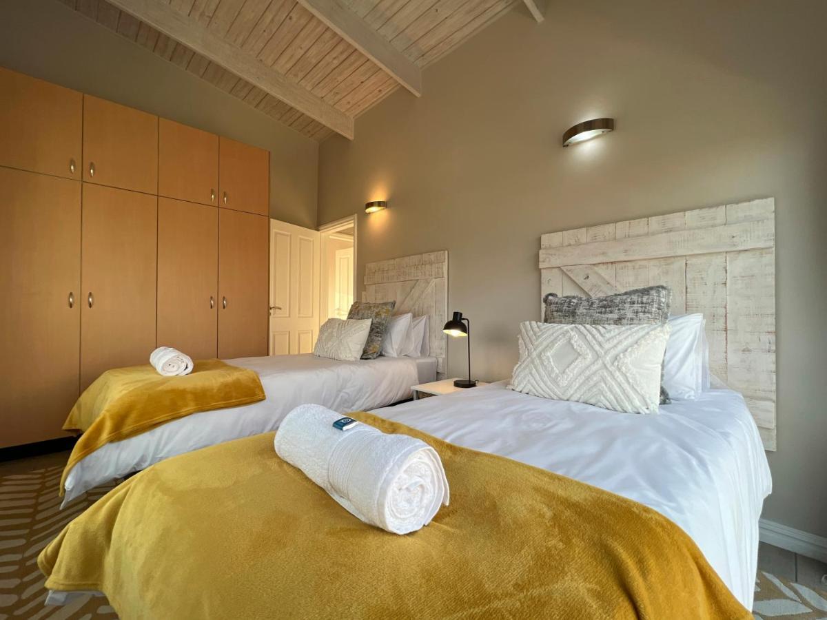Villa Waterfront Edge B5 Swakopmund Esterno foto