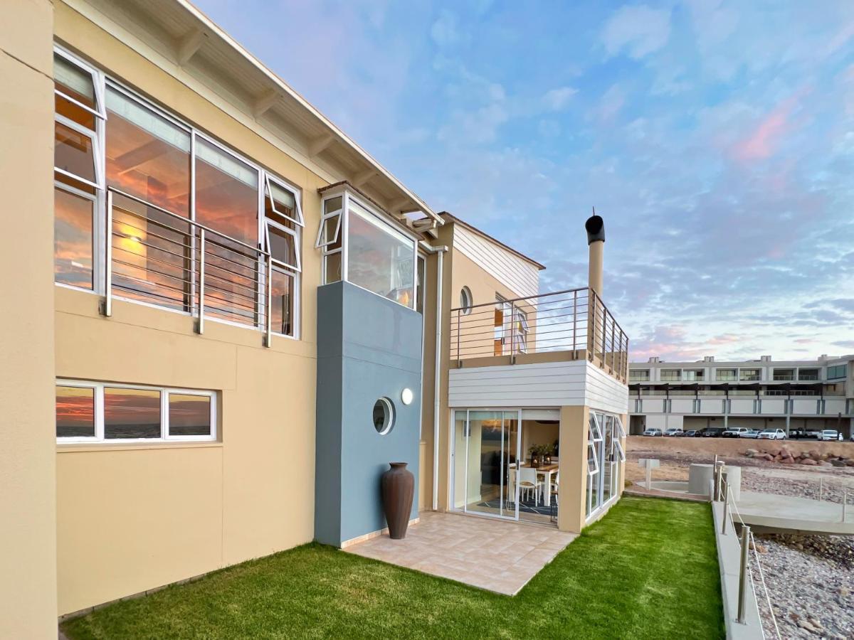 Villa Waterfront Edge B5 Swakopmund Esterno foto