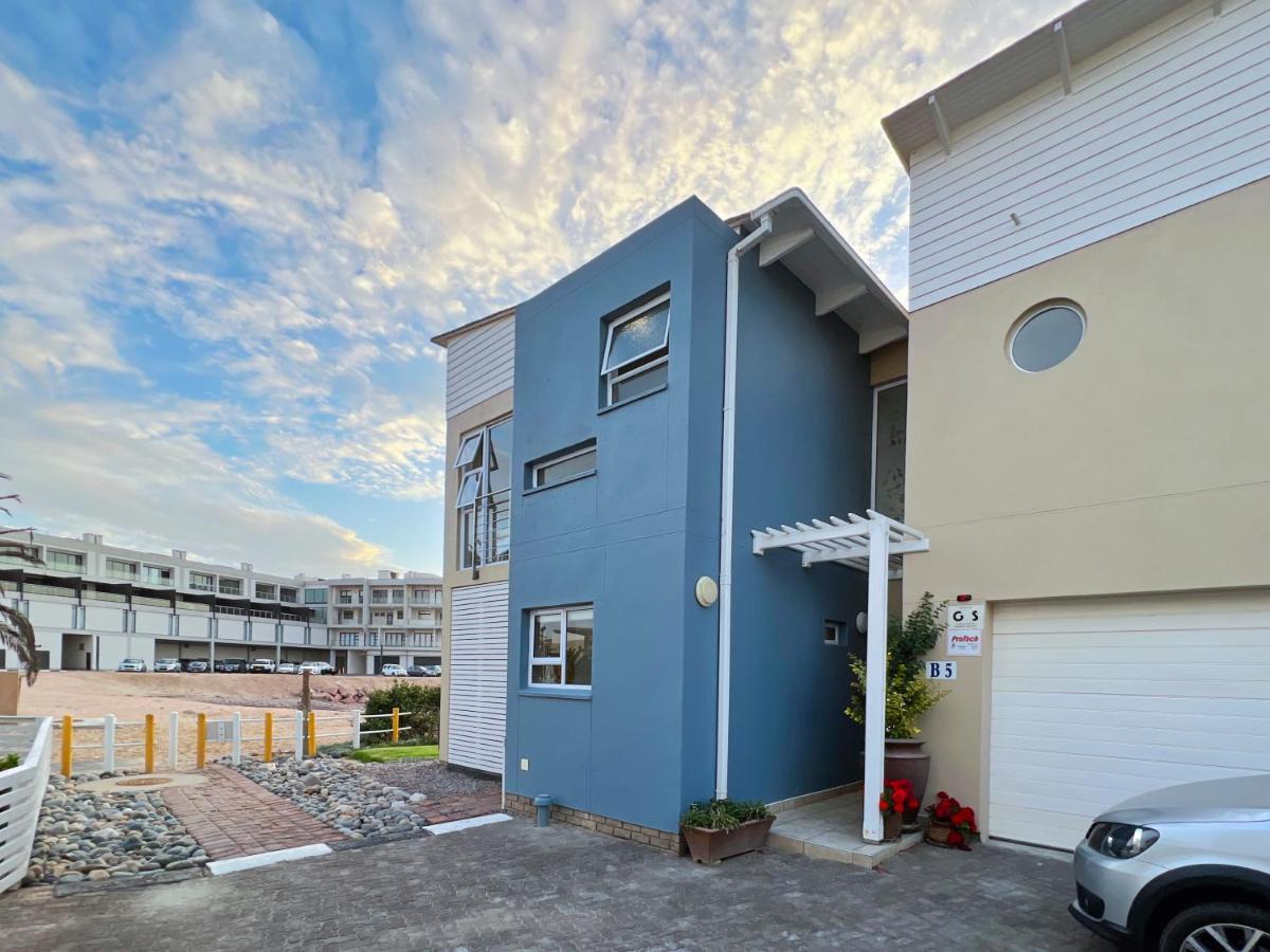 Villa Waterfront Edge B5 Swakopmund Esterno foto