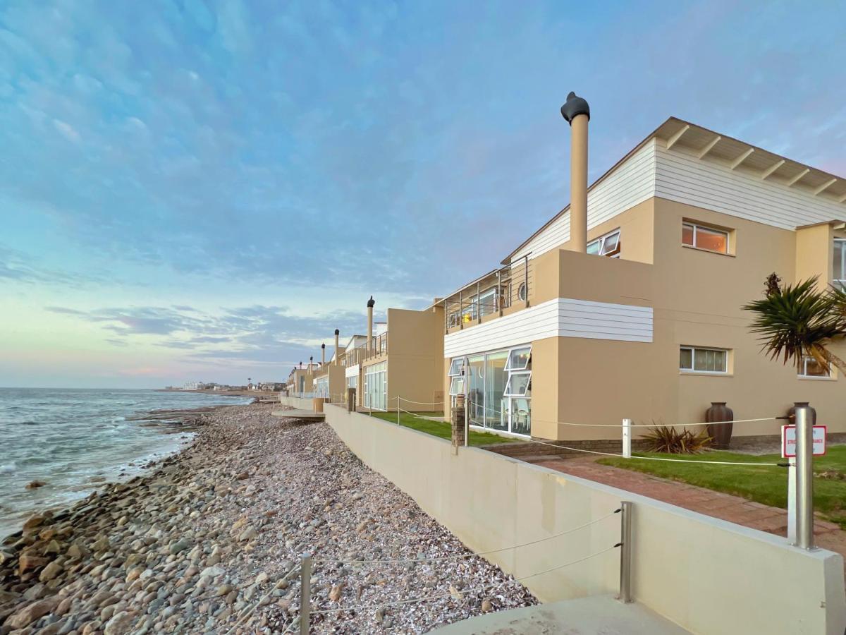 Villa Waterfront Edge B5 Swakopmund Esterno foto