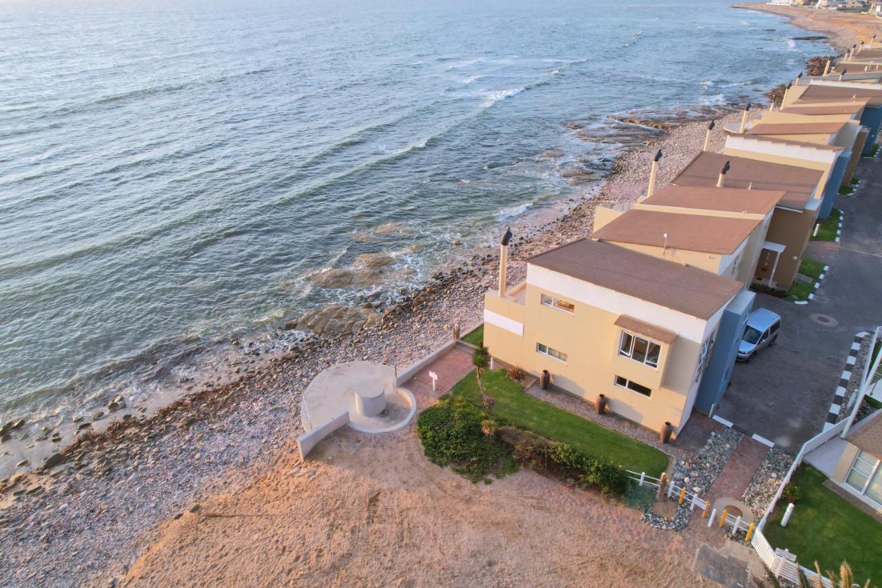 Villa Waterfront Edge B5 Swakopmund Esterno foto